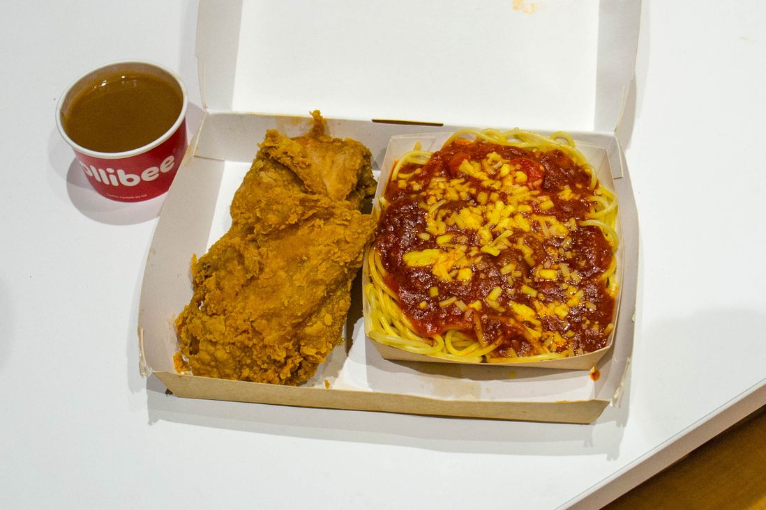 Two-piece Chickenjoy with Jolly Spaghetti ($10.49 with drink)<br/>